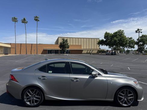 Used 2016 Lexus IS 200t F Sport image 8