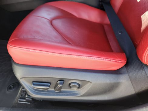 Used 2024 Toyota Camry XSE image 16