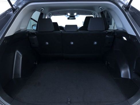 Used 2025 Toyota RAV4 LE image 32