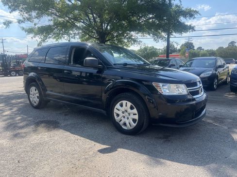 Used 2015 Dodge Journey American Value Package w/ Flexible Seating Group FWD image 3