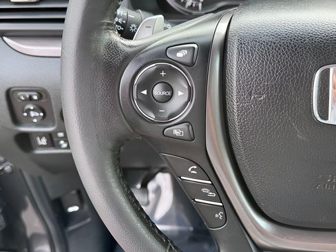 Used 2022 Honda Ridgeline RTL image 15