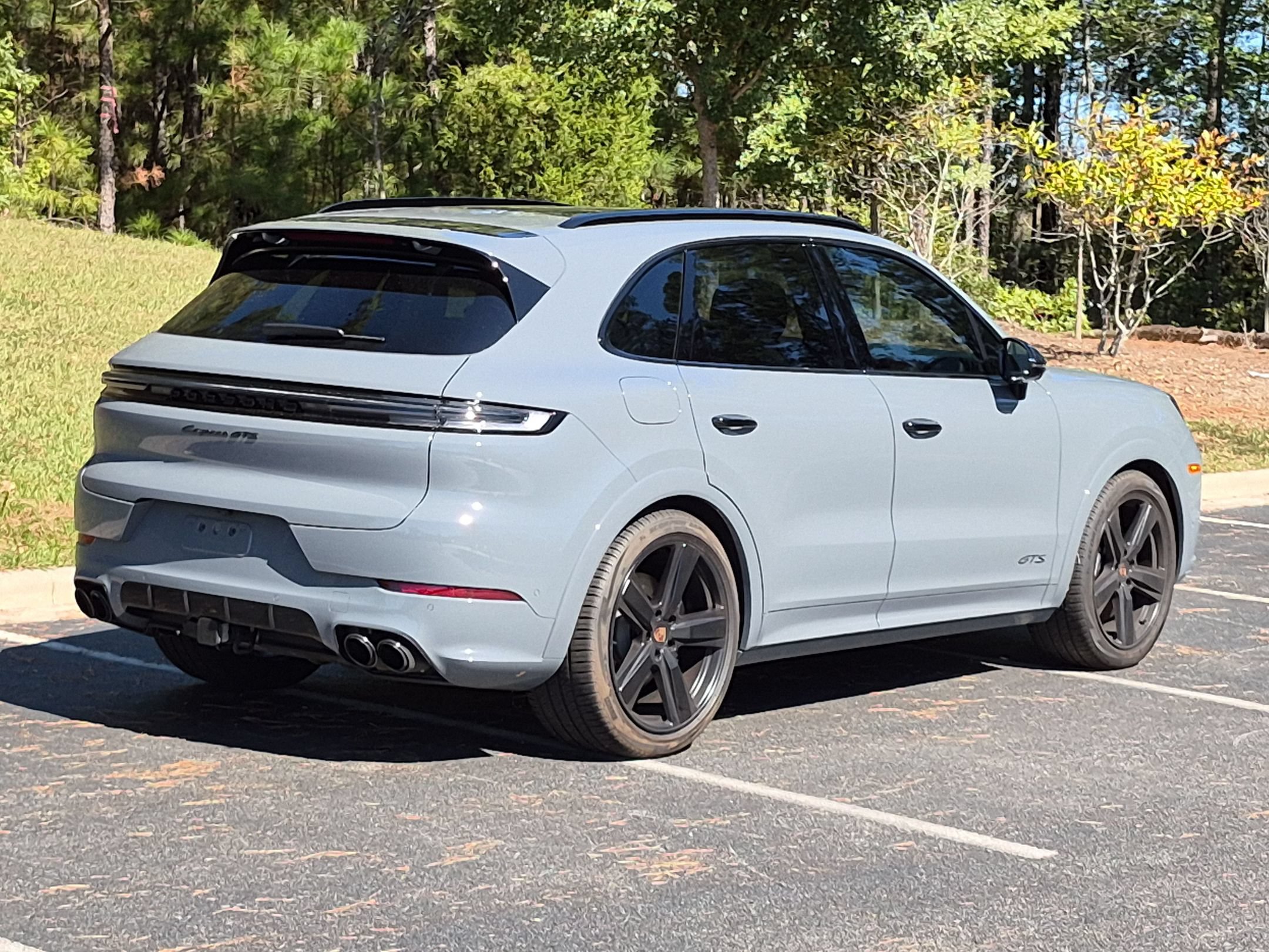 Certified 2026 Porsche Cayenne GTS AWD/4WD image 25