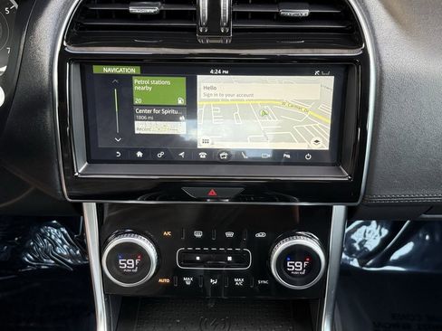 Used 2020 Jaguar XE S image 34