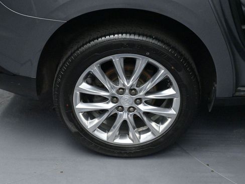 Used 2021 Buick Enclave Essence w/ Sound and Sites Package image 34