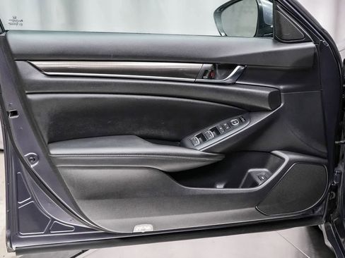 Used 2020 Honda Accord Sport image 21
