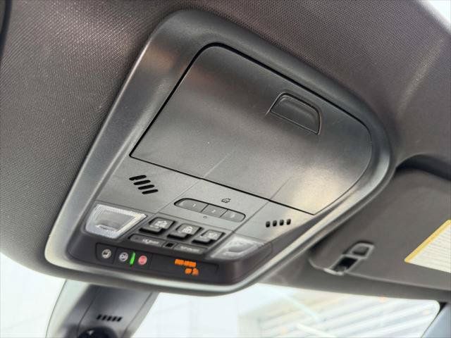 Used 2024 Buick Enclave Premium w/ Experience Buick Package AWD/4WD image 37