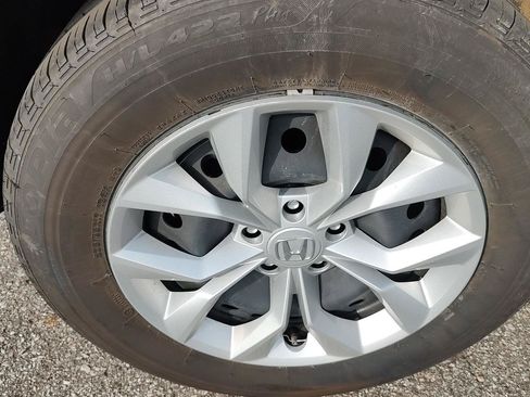 Used 2024 Honda CR-V LX image 27