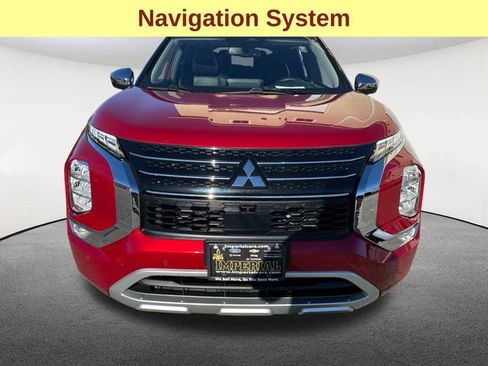 Used 2022 Mitsubishi Outlander SEL image 4