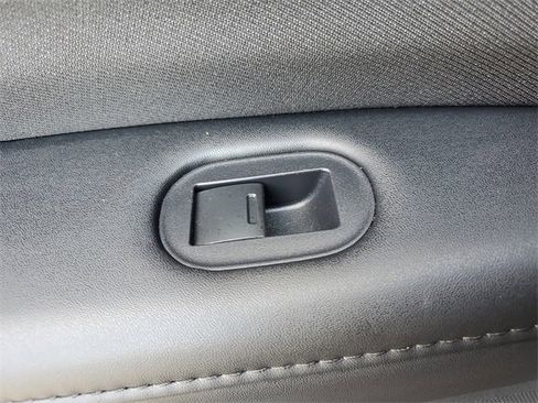 Used 2022 Honda HR-V Sport image 14