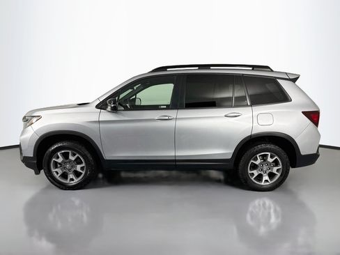 Certified 2023 Honda Passport TrailSport image 8