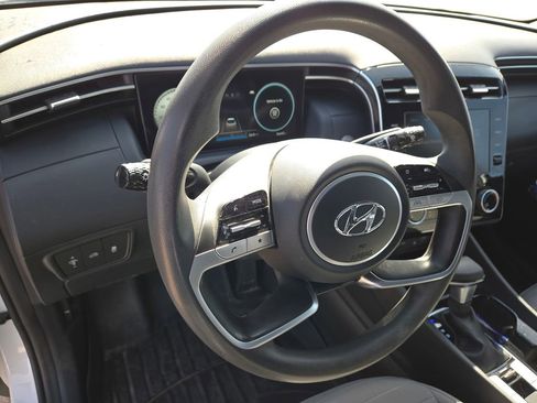 Certified 2022 Hyundai Santa Cruz SEL w/ Activity Package image 11