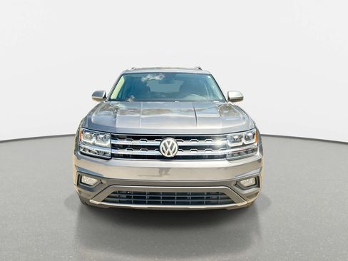 Used 2019 Volkswagen Atlas SE w/ Towing Package FWD image 3