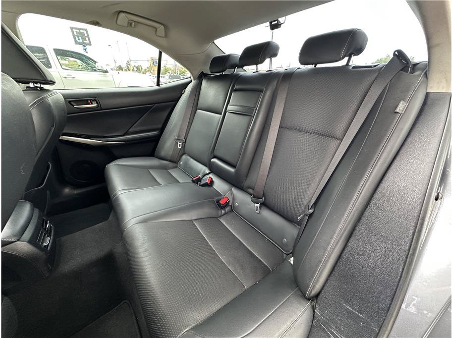 Used 2017 Lexus IS 200t w/ Navigation System Package RWD image 16
