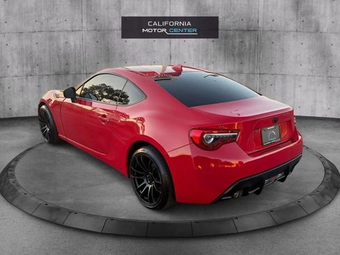 Used 2020 Toyota 86 image 7