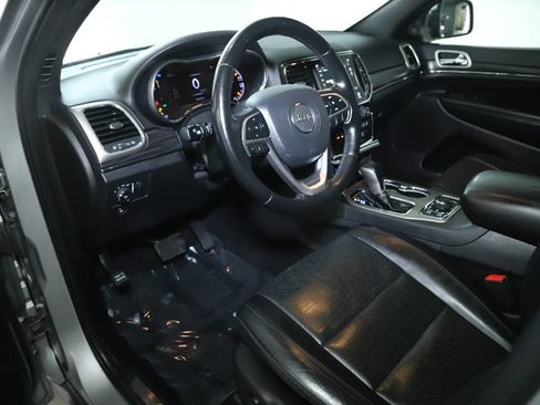 Used 2021 Jeep Grand Cherokee Limited w/ Luxury Group II AWD/4WD image 18