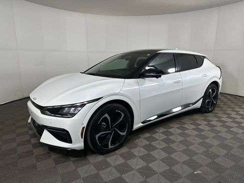 Used 2023 Kia EV6 GT-Line w/ GT-Line Suede Seat Package image 7