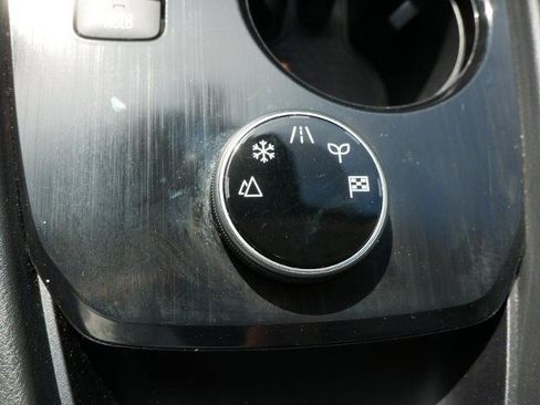 Certified 2021 Nissan Rogue SV AWD/4WD image 23