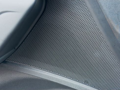 New 2025 Audi SQ5 Premium Plus image 24