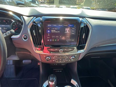 Used 2020 Chevrolet Traverse Premier w/ LPO, Floor Liner Package image 34