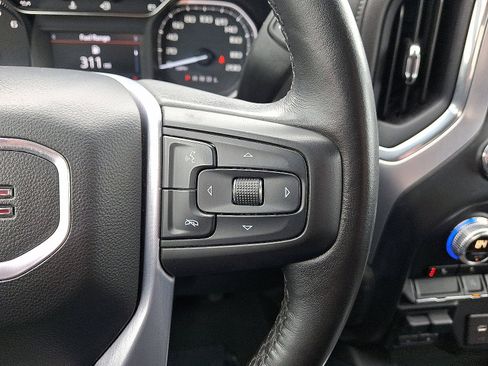 Used 2020 GMC Sierra 1500 Elevation image 22