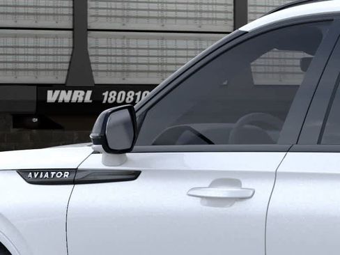 New 2026 Lincoln Aviator Reserve RWD image 29