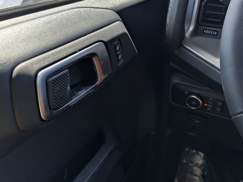 New 2026 Ford Bronco Outer Banks AWD/4WD image 24