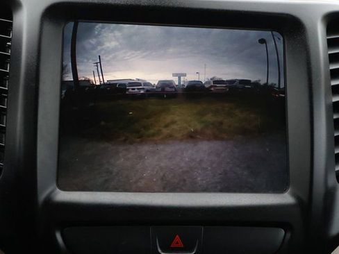 Used 2017 Jeep Cherokee 75th Anniversary image 27