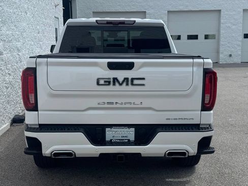 Used 2024 GMC Sierra 1500 Denali Ultimate AWD/4WD image 4