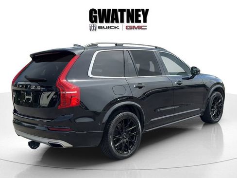 Used 2019 Volvo XC90 T6 Momentum w/ Advanced Package AWD/4WD image 5