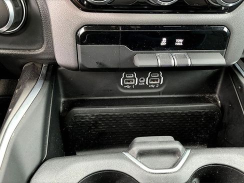 Used 2024 RAM 1500 Big Horn image 33