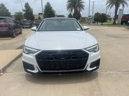 Used 2025 Audi A6 Premium Plus w/ Premium Plus Package AWD/4WD image 4