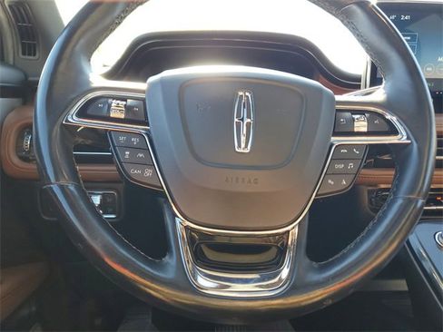 Used 2021 Lincoln Nautilus Reserve w/ Equipment Group 202A image 24