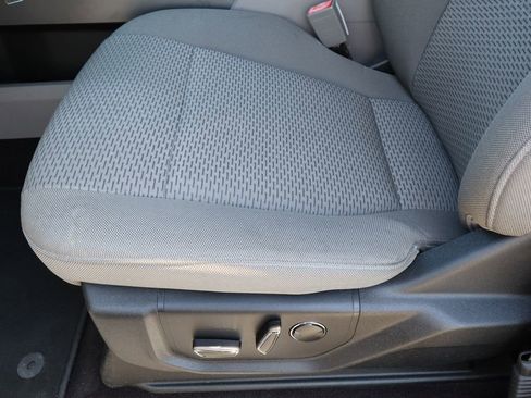 Used 2018 Ford F150 XLT w/ Equipment Group 302A Luxury image 20