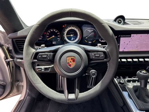 Used 2022 Porsche 911 GT3 RWD image 12