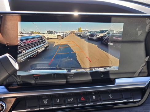 New 2026 GMC Sierra 2500 SLT w/ X31 Off-Road Package image 10