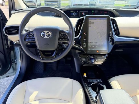 Certified 2021 Toyota Prius Limited image 2