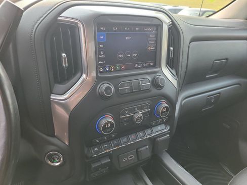 Used 2020 Chevrolet Silverado 1500 LTZ w/ LTZ Premium Package AWD/4WD image 22