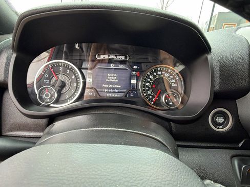 Used 2024 RAM 2500 Big Horn w/ Safety Group image 29