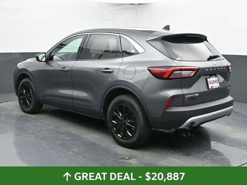 Used 2024 Ford Escape Active AWD/4WD image 9