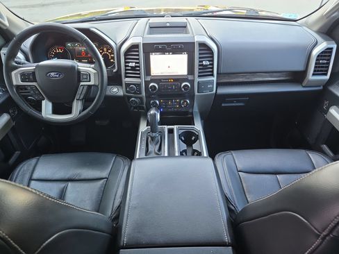 Used 2018 Ford F150 Lariat w/ Equipment Group 502A Luxury AWD/4WD image 10