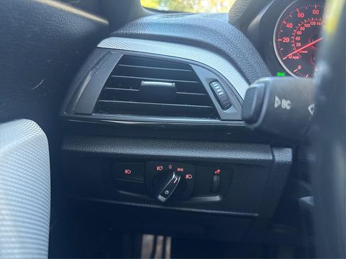 Used 2017 BMW 230i Coupe image 18