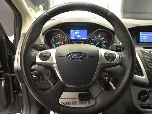Used 2014 Ford Focus SE w/ Equipment Group 201A image 20
