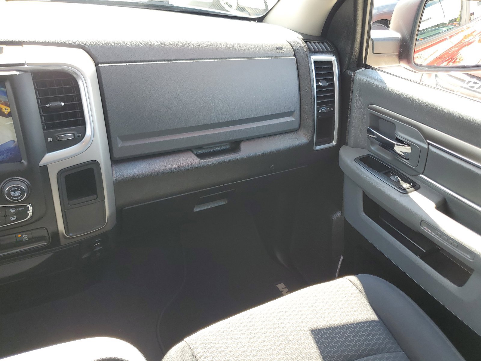 Used 2019 RAM 1500 Warlock RWD image 32