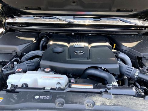 Used 2025 Lexus GX 550 w/ Cold Area Package AWD/4WD image 29