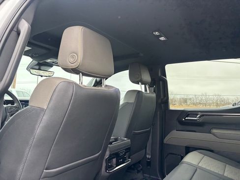 Certified 2025 Chevrolet Silverado 1500 ZR2 w/ Technology Package image 29