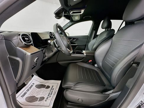 Certified 2025 Mercedes-Benz GLC 300 4MATIC image 22