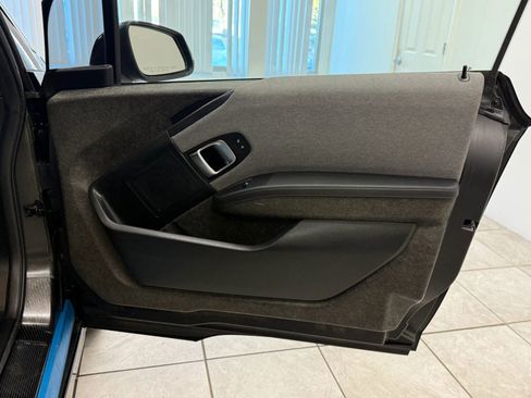 Used 2019 BMW i3 image 22