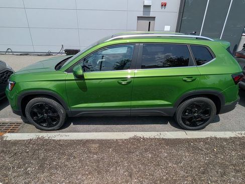 Used 2025 Volkswagen Taos SEL w/ Black Wheel Plus Package AWD/4WD image 6