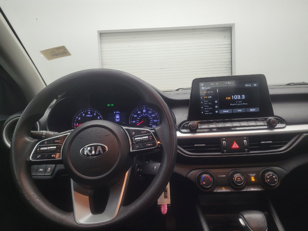 Used 2021 Kia Forte LXS FWD image 22