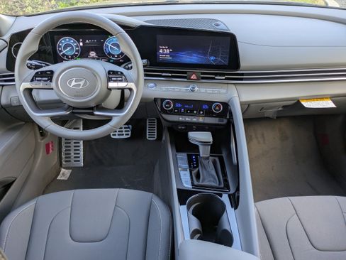 New 2026 Hyundai Elantra Sport image 15